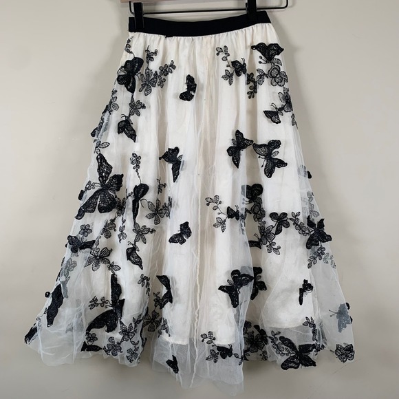 Chicwish Dresses & Skirts - Chicwish 3D Butterfly Double Layered Mesh Beige Midi Skirt READ